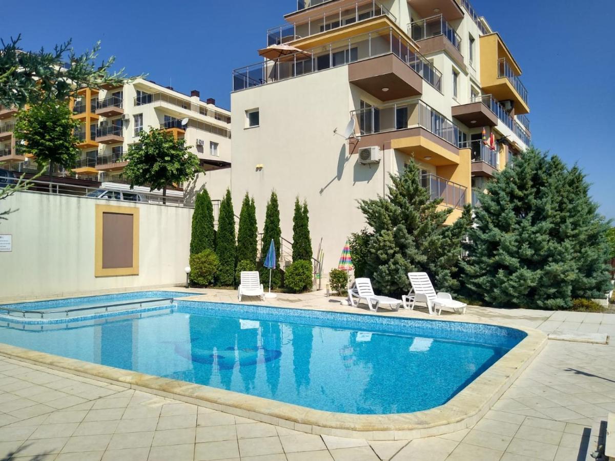 Byala-Apartment-Valmira Бяла Екстер'єр фото