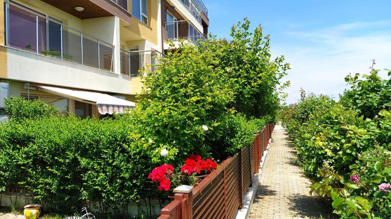 Byala-Apartment-Valmira Бяла Екстер'єр фото