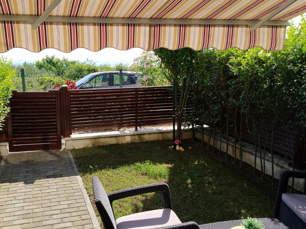 Byala-Apartment-Valmira Бяла Екстер'єр фото